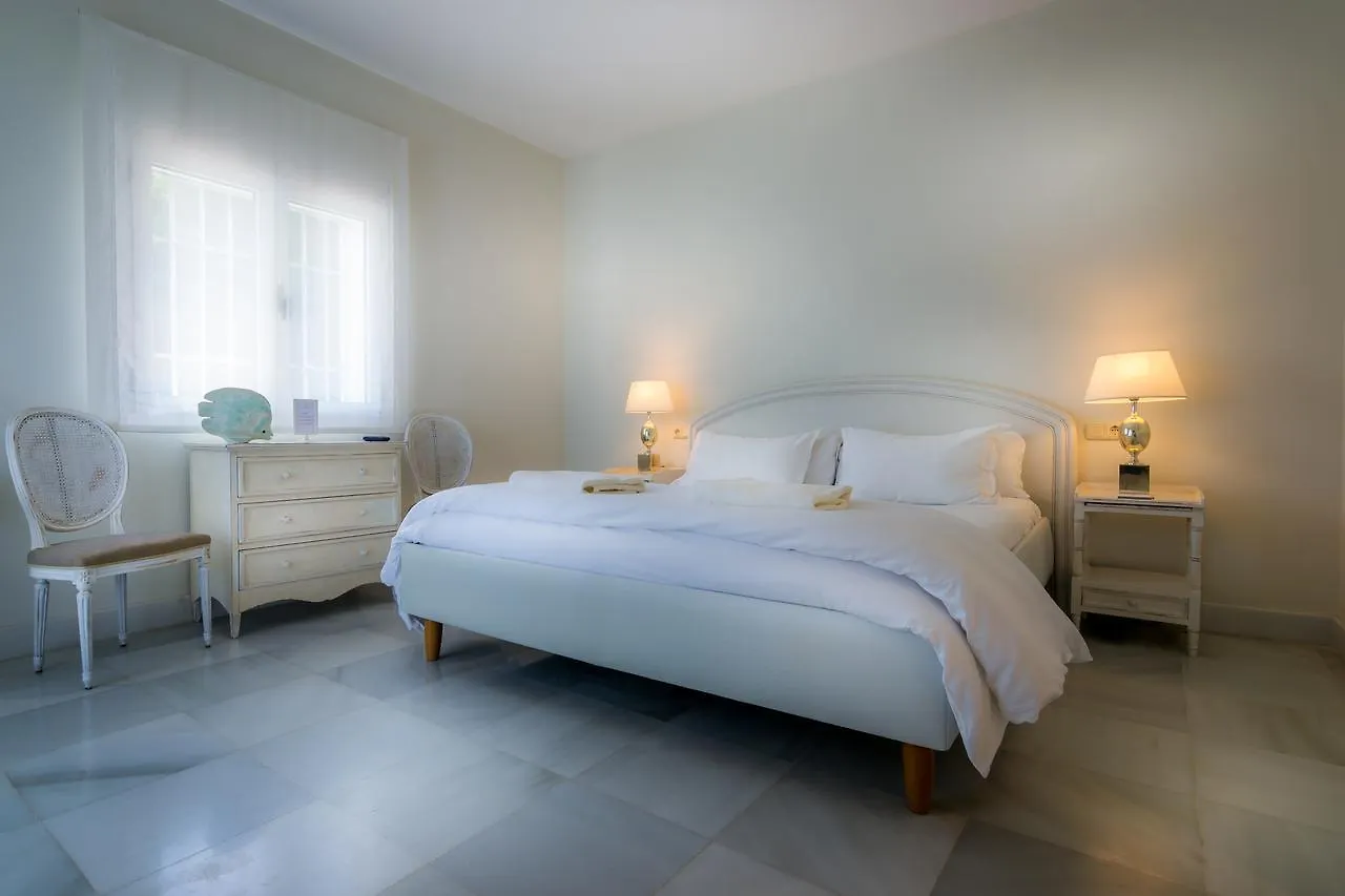 Casa Luna Verde Bed & Breakfast Marbella