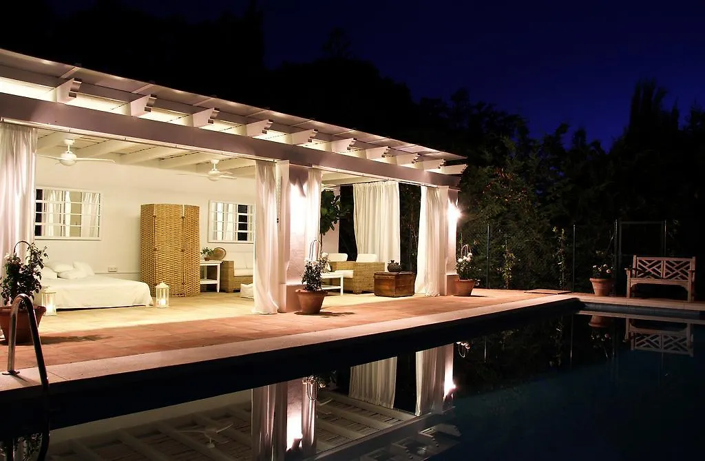 Bed & Breakfast Casa Luna Verde Bed and Breakfast Marbella