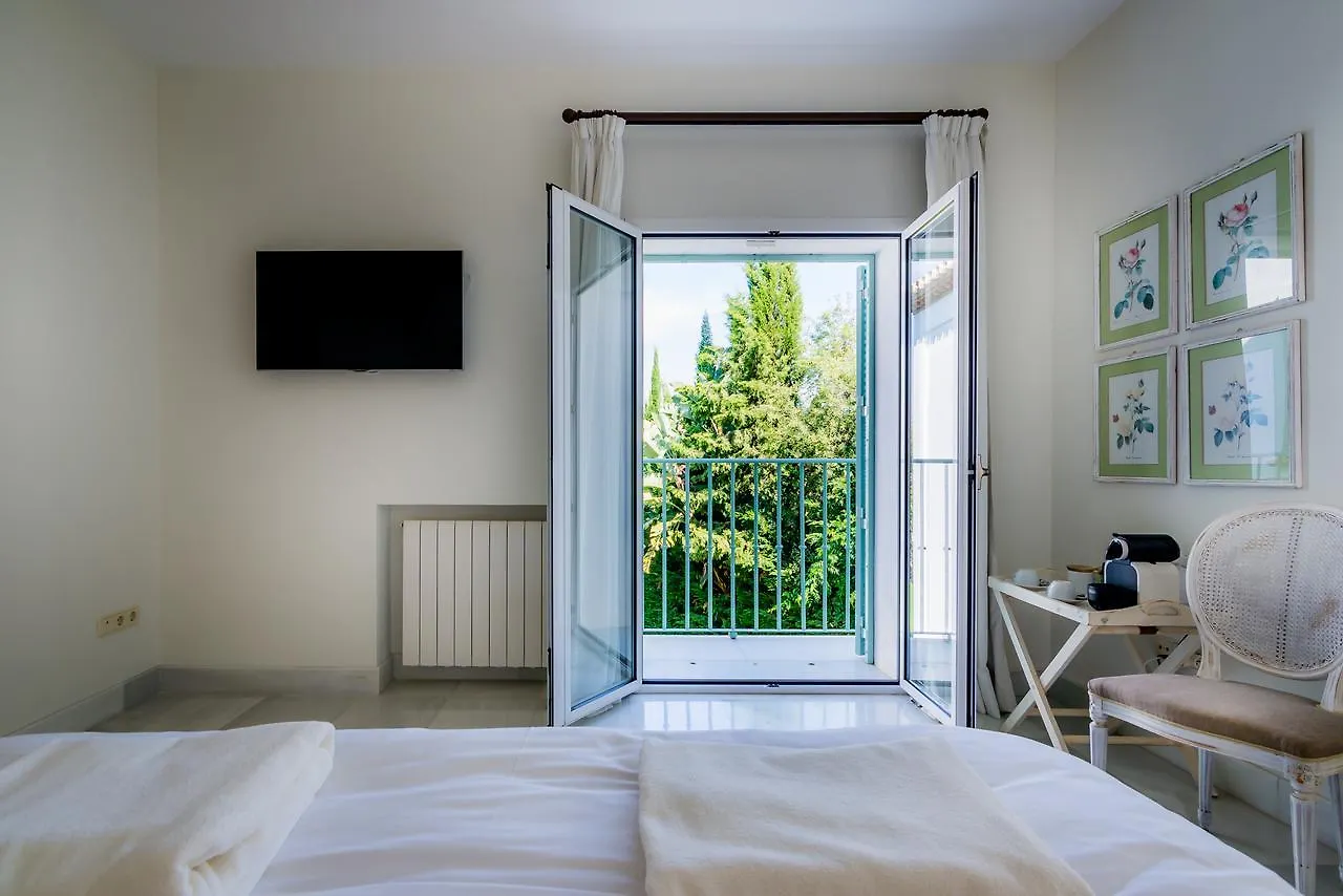 Bed & Breakfast Casa Luna Verde Bed and Breakfast Marbella
